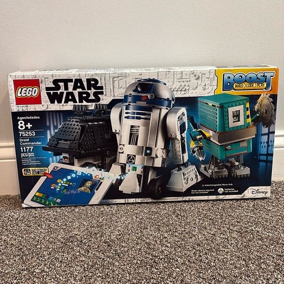 New In Box:Lego Star Wars Boost Droid Commander